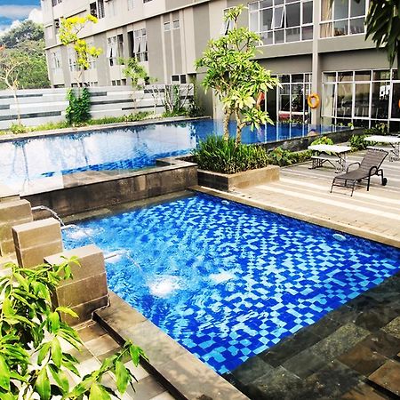 Valore Hotel Cimahi Eksteriør billede
