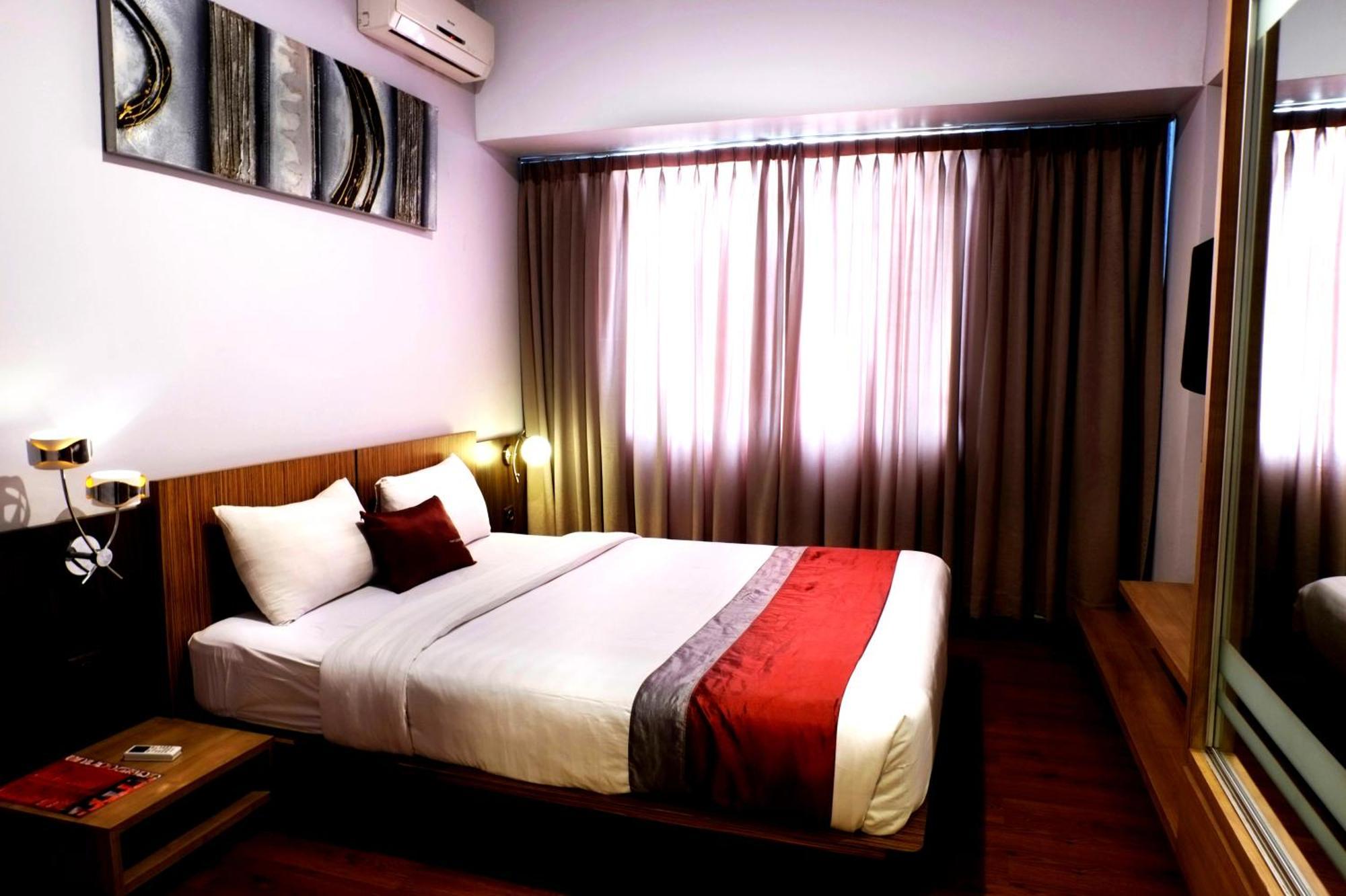 Valore Hotel Cimahi Eksteriør billede