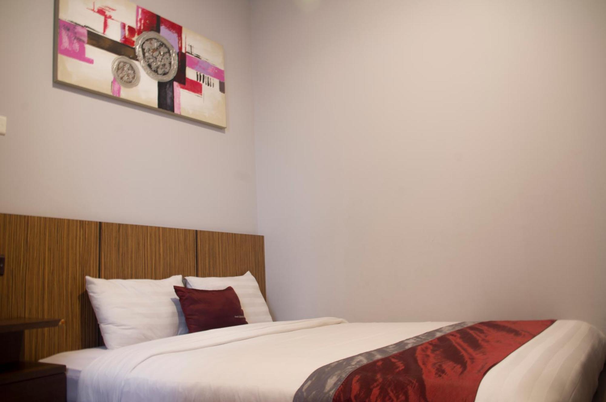 Valore Hotel Cimahi Eksteriør billede