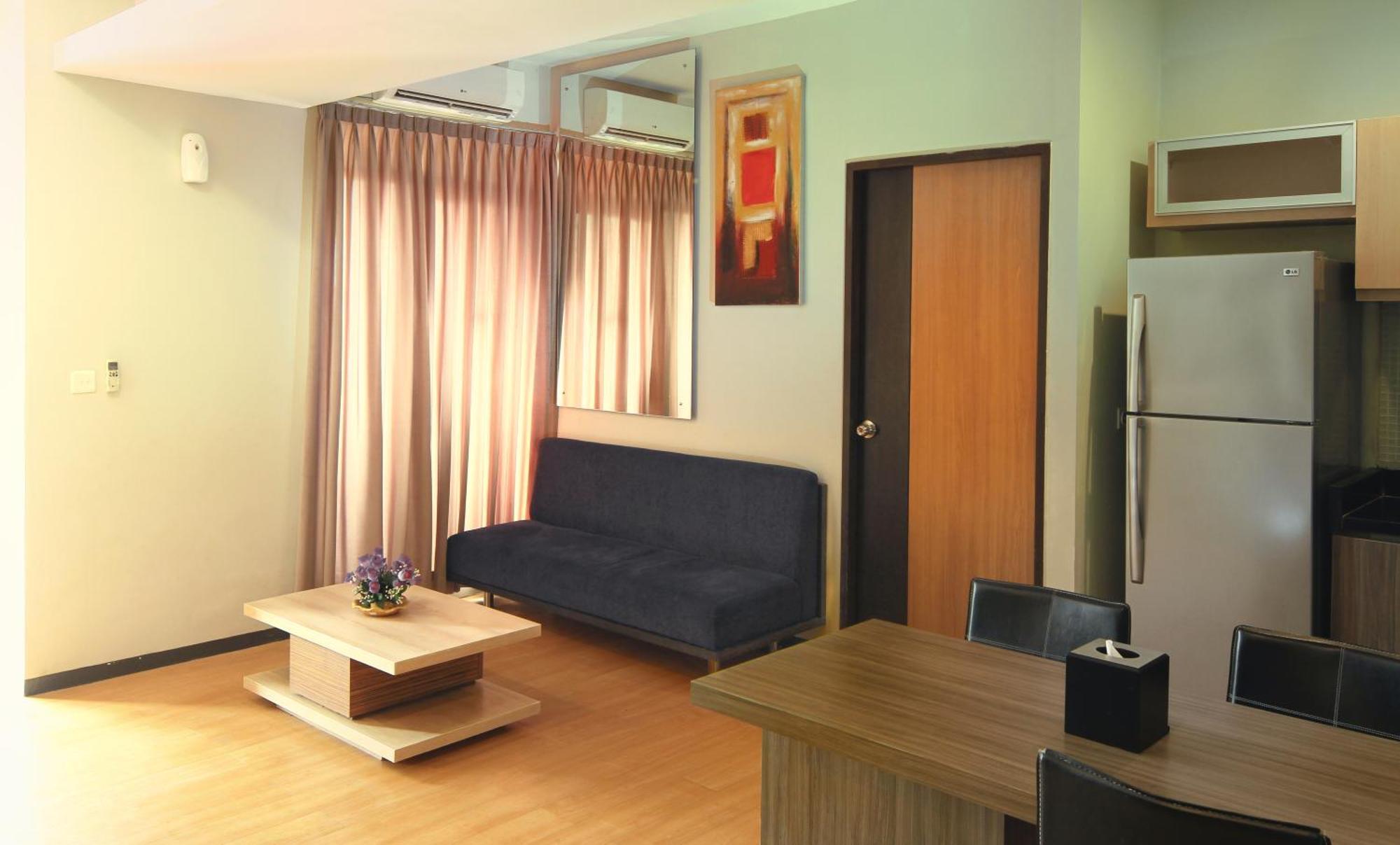 Valore Hotel Cimahi Eksteriør billede