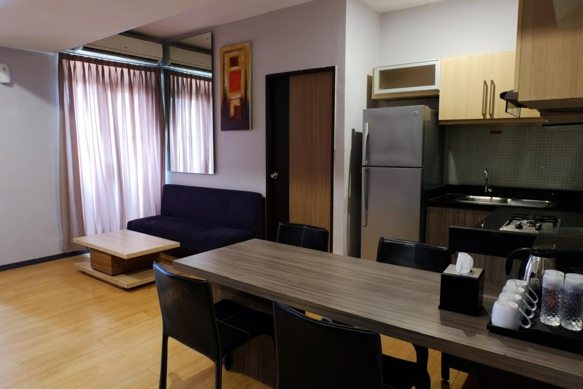 Valore Hotel Cimahi Eksteriør billede