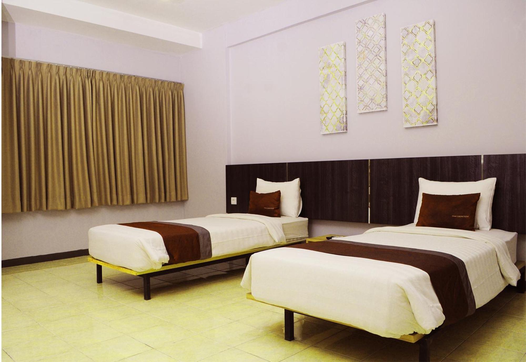 Valore Hotel Cimahi Eksteriør billede