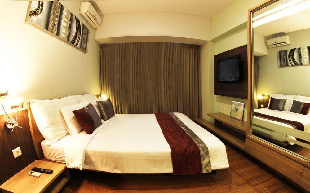 Valore Hotel Cimahi Eksteriør billede